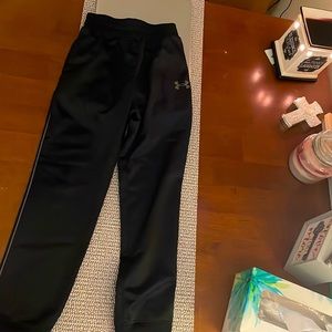 Under Armour boys, jogger pants